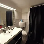 Richard's Bow House 度假居 *