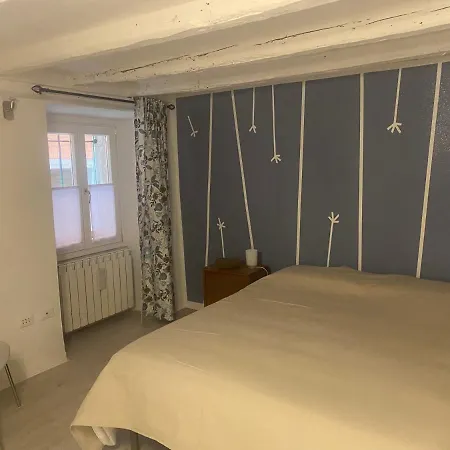 Richard's Bow House 的里雅斯特