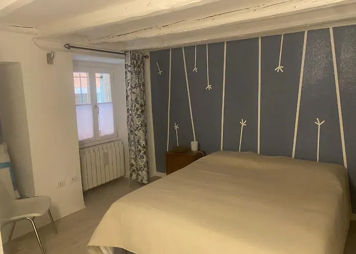 Richard's Bow House Trieste